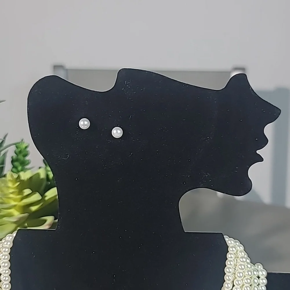 Elegant Faux Pearl Beaded Necklace And Earing Set
